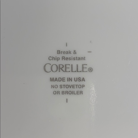 4 Corelle Pink Trio 10 1/4” Dinner Plates - Picture 6 of 8